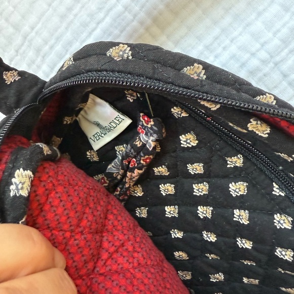 Vera Bradley Black and Red and Pink Diamond Crossbody Bag - Picture 3 of 3